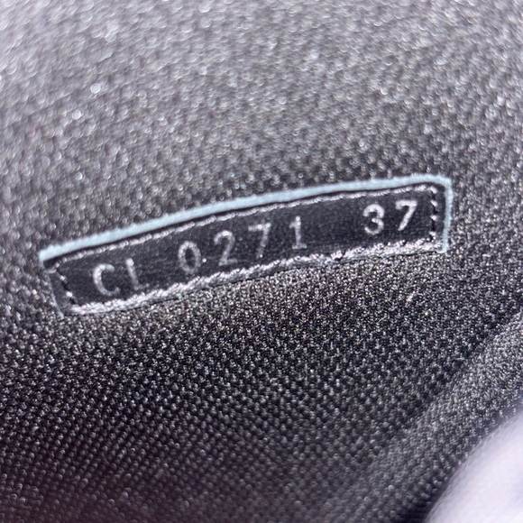 Louis Vuitton Fleece Polar High Moon/Snow Boots size 37 - Picture 5 of 5